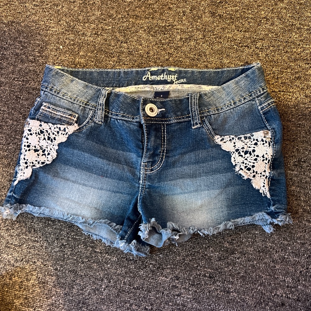 amethyst jean shorts